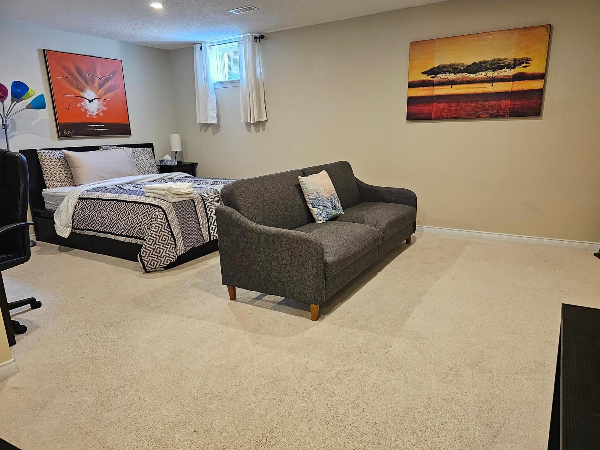 Homestay Mannys Place Ottawa